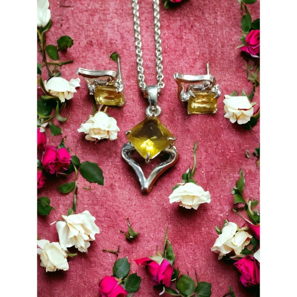 Sterling silver citrine necklace and earring set - Picture 1 of 1